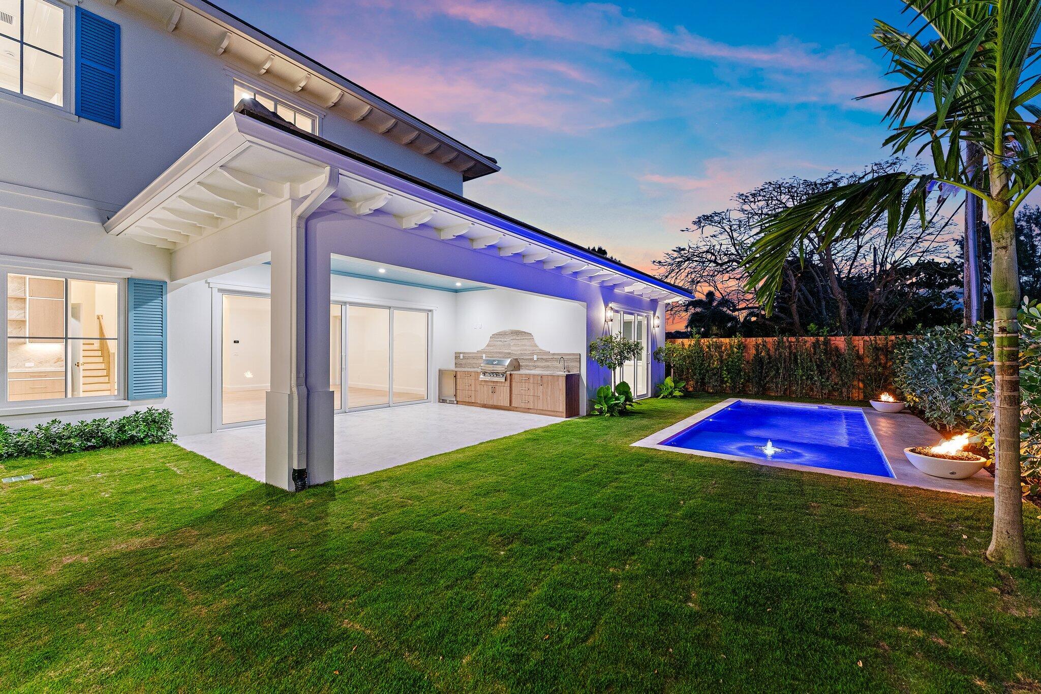 358 Bunker Ranch Road West Palm Beach, FL 33405 - Photo 43 of 46 BACKYARD 12