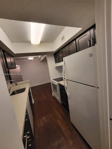 $2,200 | 5654 Rock Island Road, Unit 222, Tamarac, FL 33319