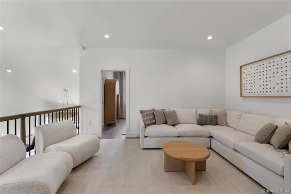 $875,000 | 140 Celine Lane, Unit 12, Yaphank, NY 11980