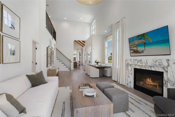 $875,000 | 140 Celine Lane, Unit 12, Yaphank, NY 11980