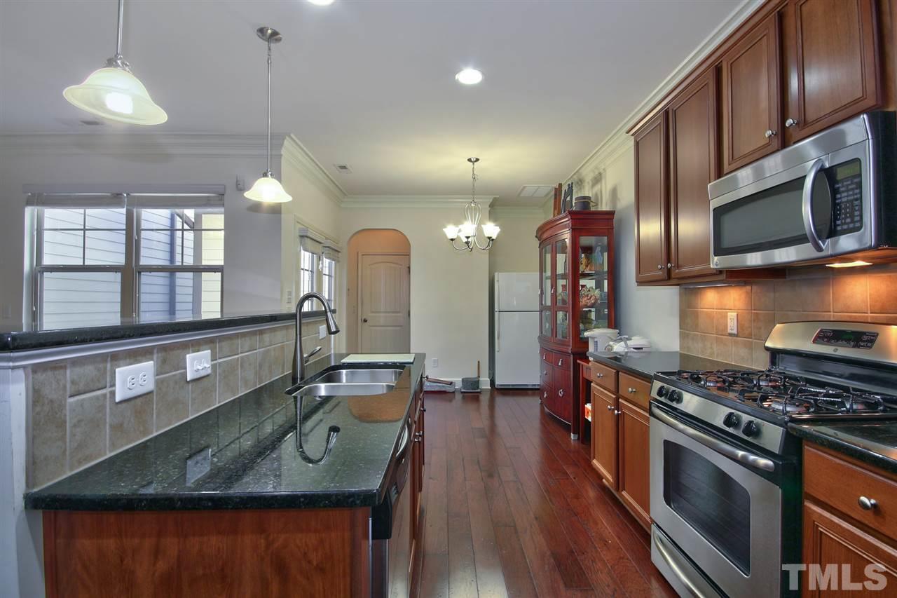 2337 Lowden Street Raleigh, NC 27608 - Photo 8 of 22