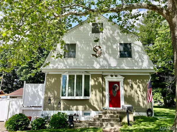 $238,900 | 822 East Union Avenue, Litchfield, IL 62056