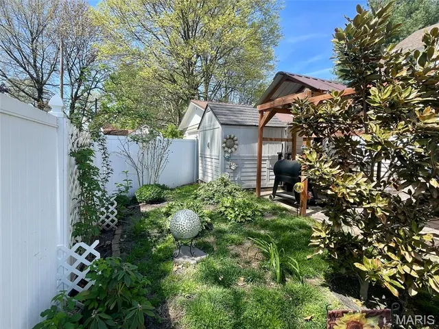 $250,000 | 822 East Union Avenue, Litchfield, IL 62056