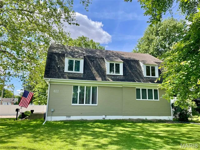 $250,000 | 822 East Union Avenue, Litchfield, IL 62056