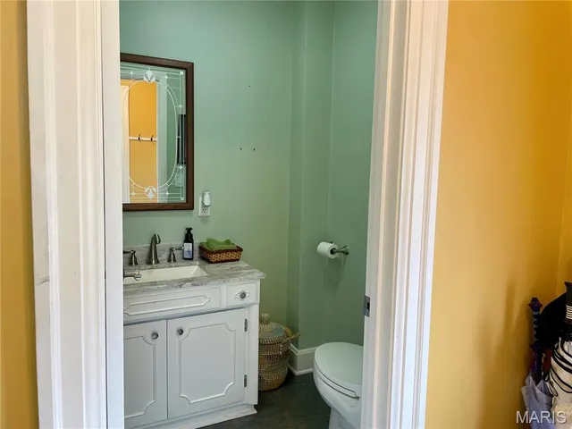 $250,000 | 822 East Union Avenue, Litchfield, IL 62056