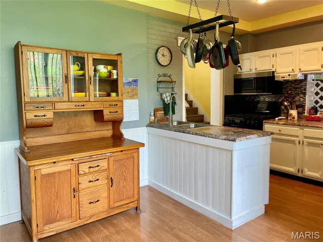 $250,000 | 822 East Union Avenue, Litchfield, IL 62056