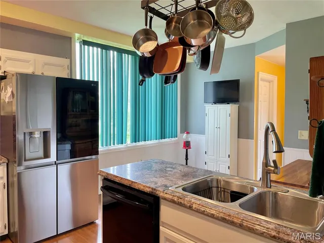 $250,000 | 822 East Union Avenue, Litchfield, IL 62056