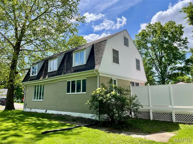 $250,000 | 822 East Union Avenue, Litchfield, IL 62056