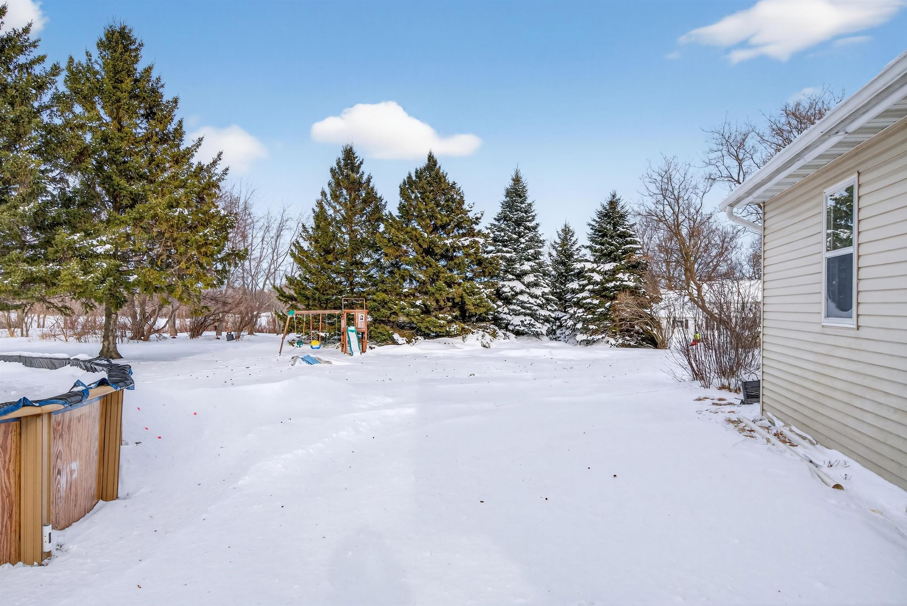 422 Court Street Chilton, WI 53014 - Photo 25 of 34