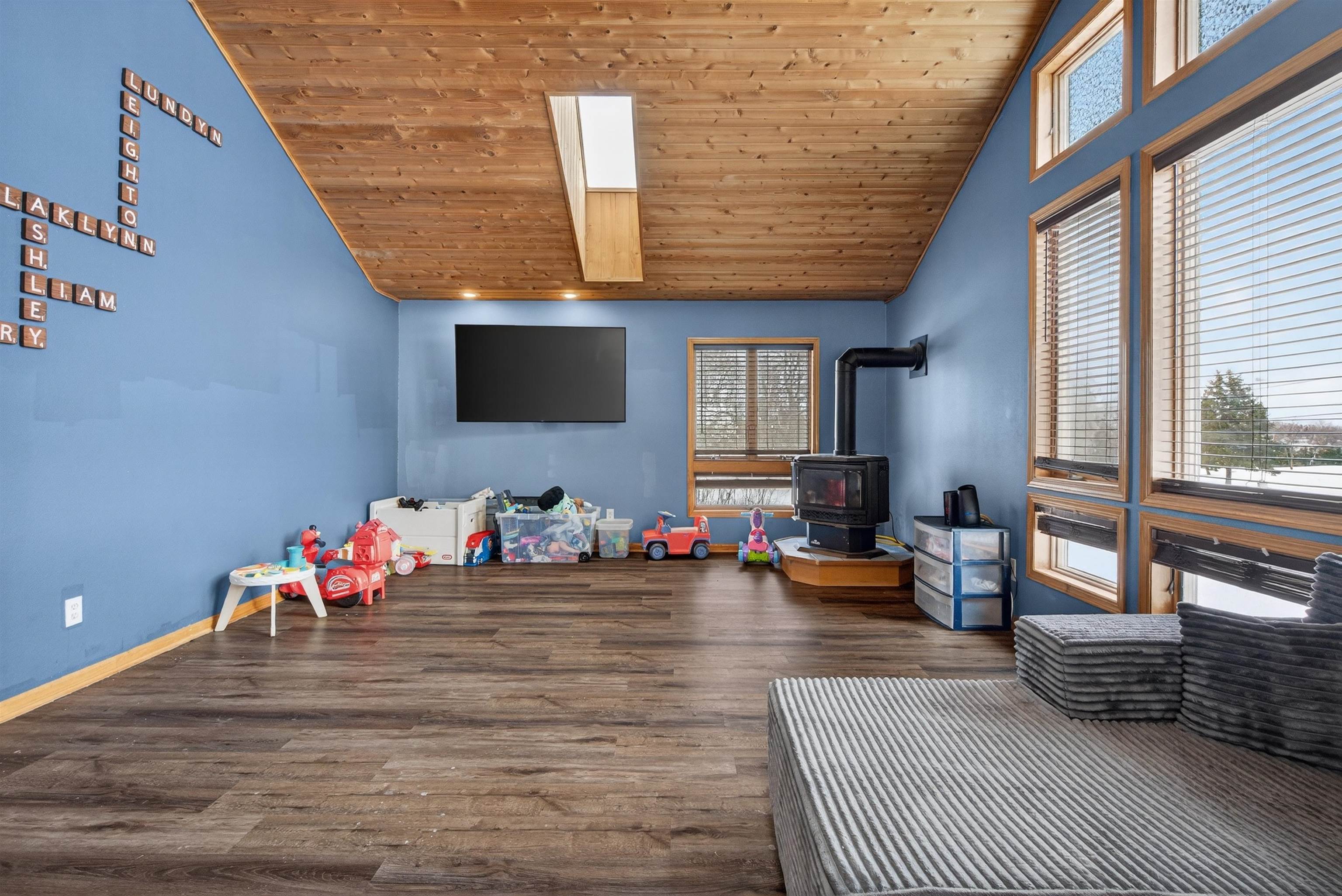 422 Court Street Chilton, WI 53014 - Photo 10 of 34