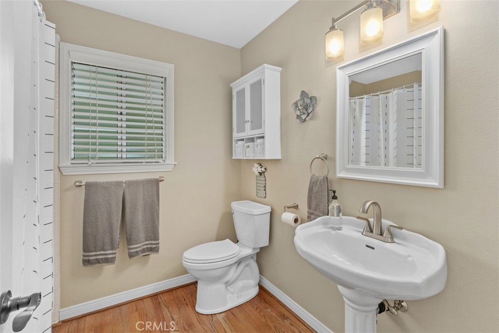 35105 Loma Road Lake Elsinore, CA 92530 - Photo 38 of 55 Bath 2