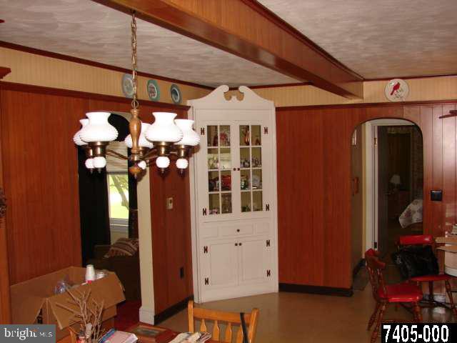 690 Edgegrove Road Hanover, PA 17331 - Photo 7 of 11 Gallery Image 7