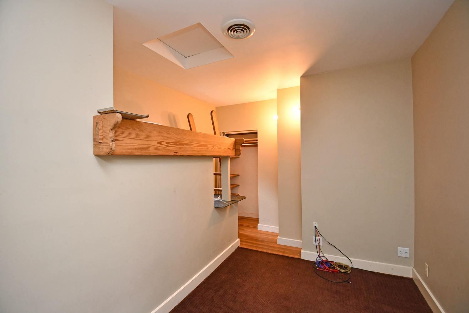 1306 Spring Street Cincinnati, OH 45202 - Photo 27 of 43