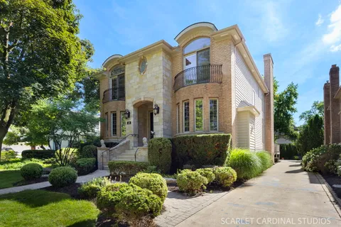 $1,800,000 | 410 South Sleight Street, Naperville, IL 60540