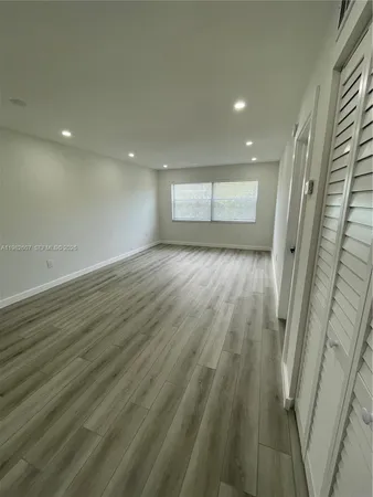 $1,800 | 365 Northeast 125th Street, Unit 409, North Miami, FL 33161