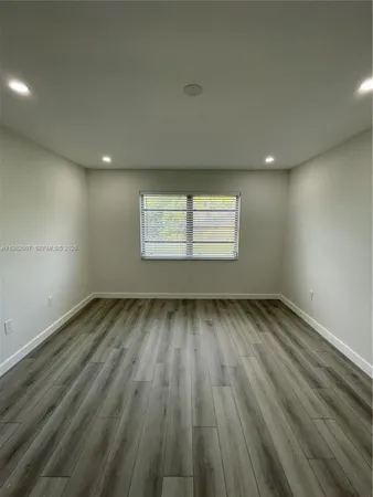 $1,800 | 365 Northeast 125th Street, Unit 409, North Miami, FL 33161