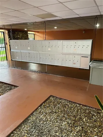 $1,800 | 365 Northeast 125th Street, Unit 409, North Miami, FL 33161