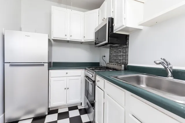 $524,000 | 22 Concord Avenue, Unit 10, Cambridge, MA 02138