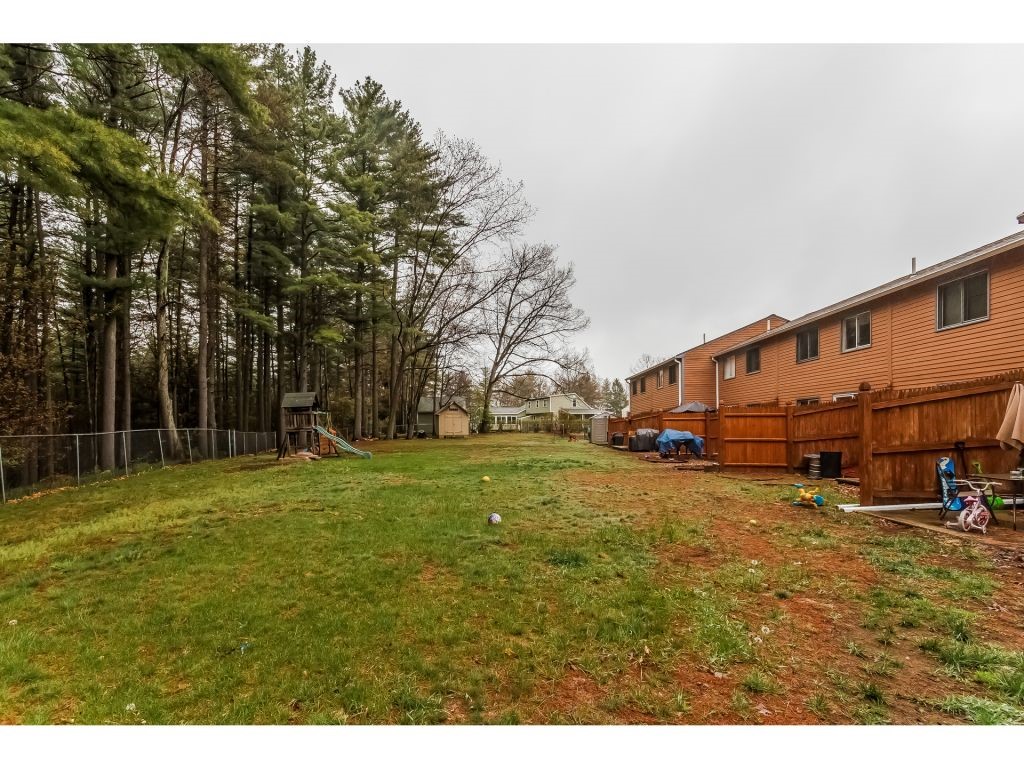 25 East Chamberlain Road, Unit D Merrimack, NH 03054 - Photo 12 of 32