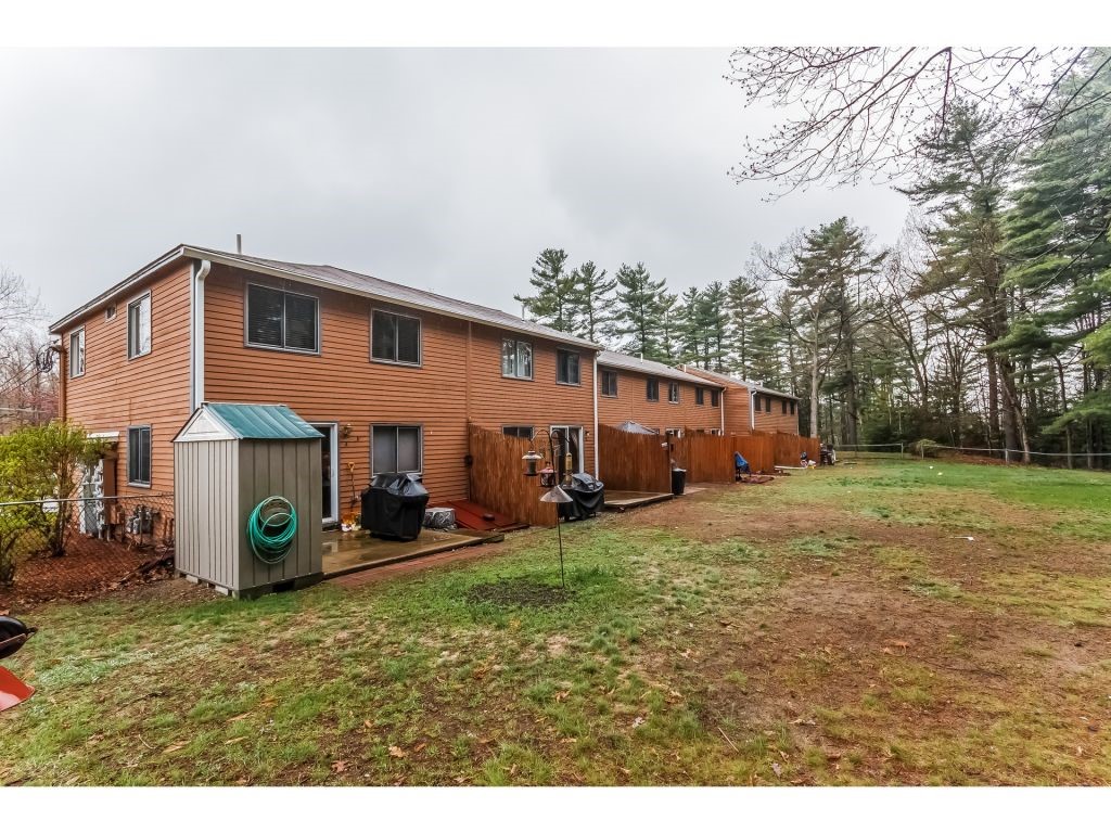 25 East Chamberlain Road, Unit D Merrimack, NH 03054 - Photo 14 of 32