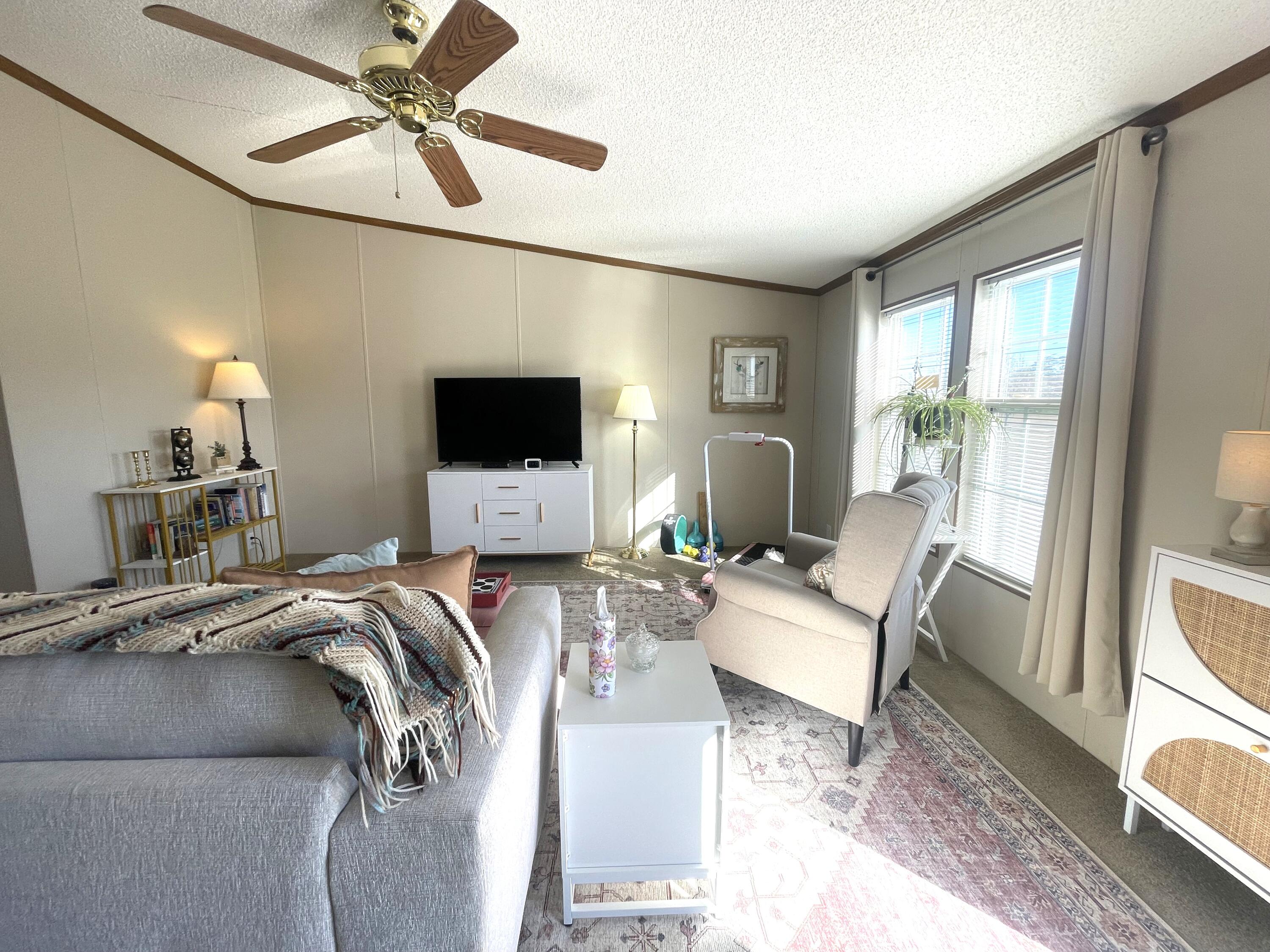 232 Pineland Road Vance, SC 29163 - Photo 3 of 51 IMG_4525