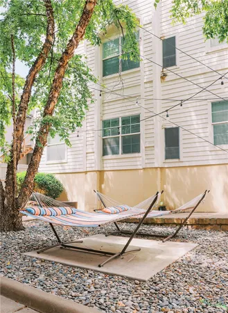 $995 | 251 West Miller Avenue, Unit 212, Stillwater, OK 74075
