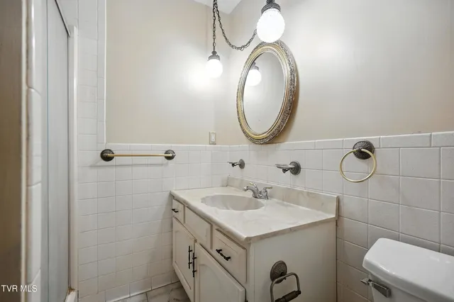 $249,999 | 134 Richmond Hts Drive, Jonesville, VA 24263