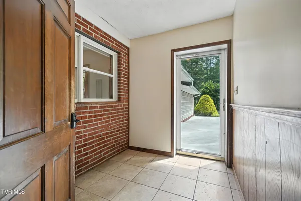$249,999 | 134 Richmond Hts Drive, Jonesville, VA 24263