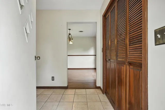 $249,999 | 134 Richmond Hts Drive, Jonesville, VA 24263