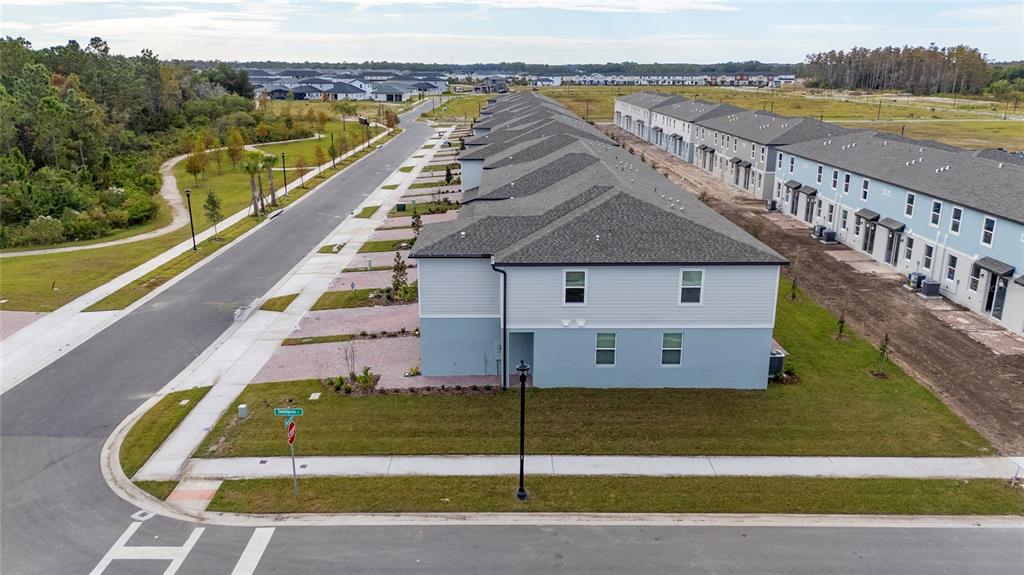 4272 Ranch House Road St. Cloud, FL 34772 - Photo 5 of 29 a view of a house with a swimming pool