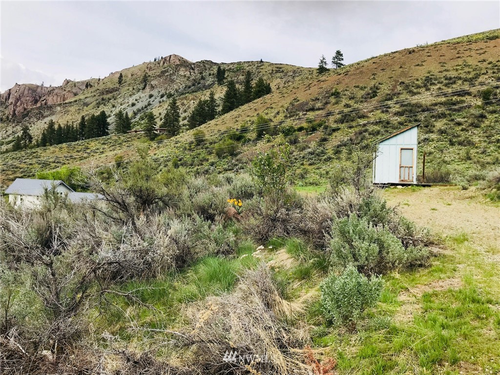 71 Homestead Hills Road Twisp, WA 98856 - Photo 4 of 14 Gallery Image 4