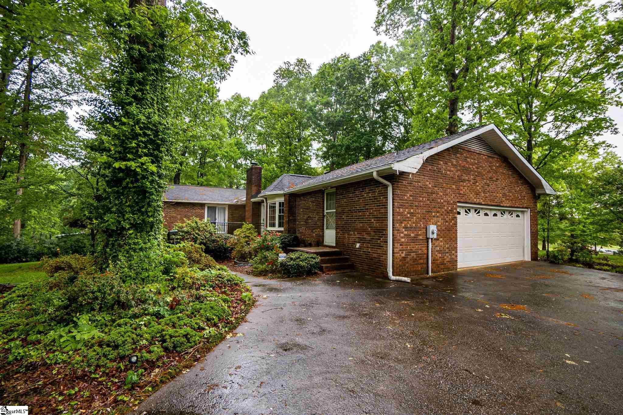 405 Antioch Road Easley, SC 29640 - Photo 4 of 33