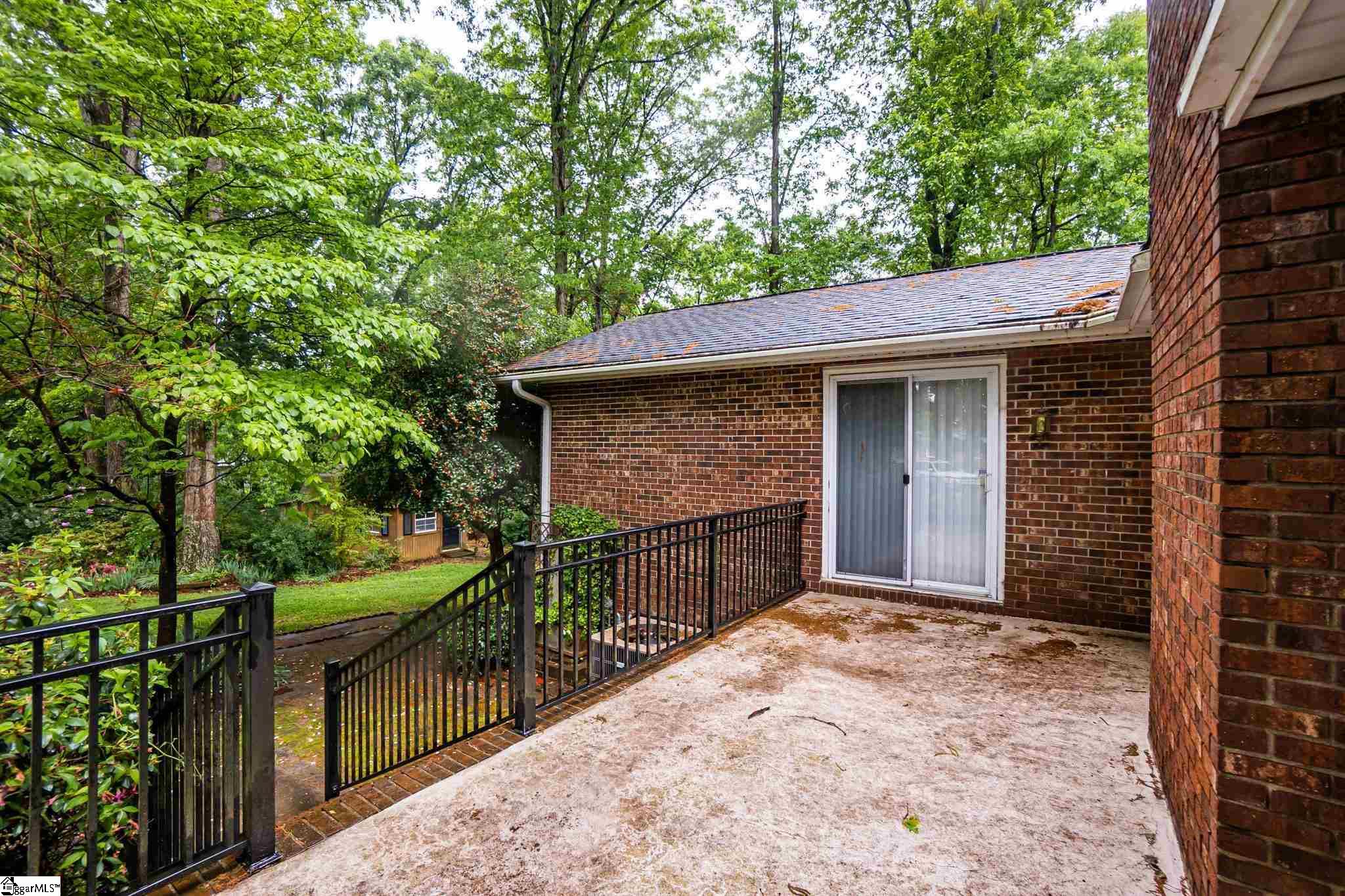 405 Antioch Road Easley, SC 29640 - Photo 8 of 33