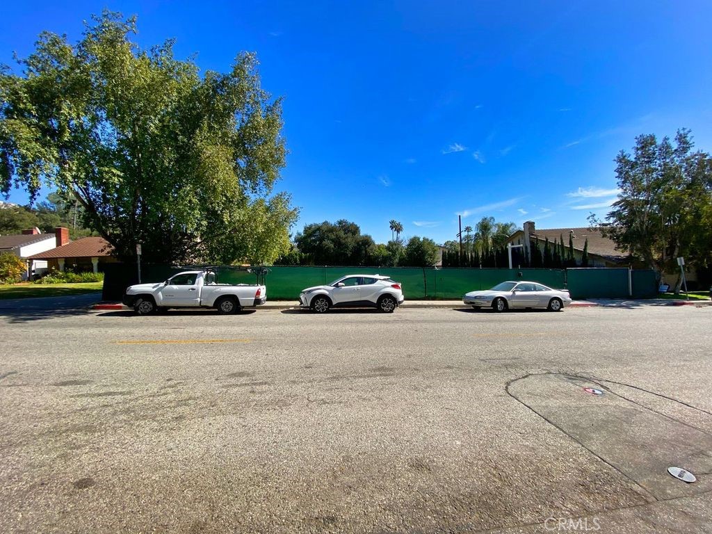 1420 Valley View Road Glendale, CA 91202 - Photo 16 of 21