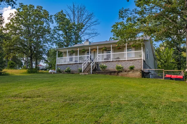 $584,000 | 1450 Pleasant Hill Road, McMinnville, TN 37110