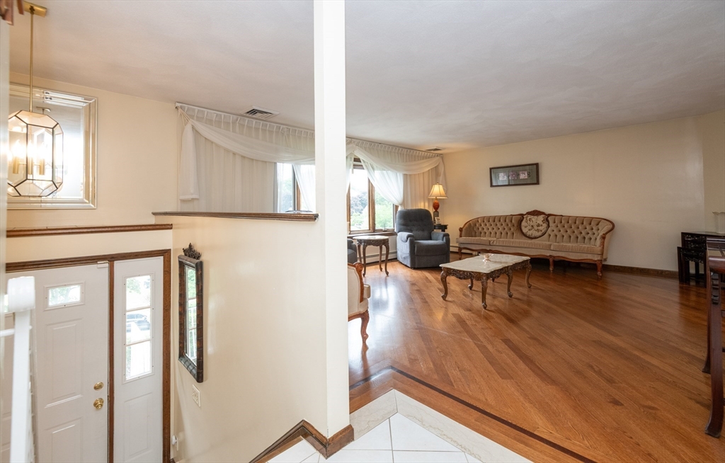 8 Patrick Circle Stoneham, MA 02180 - Photo 6 of 35