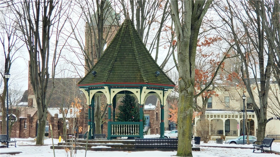 79 Glasgow Street Rochester, NY 14608 - Photo 36 of 37