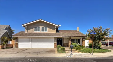 $1,799,000 | 18321 Fieldbury Lane, Huntington Beach, CA 92648