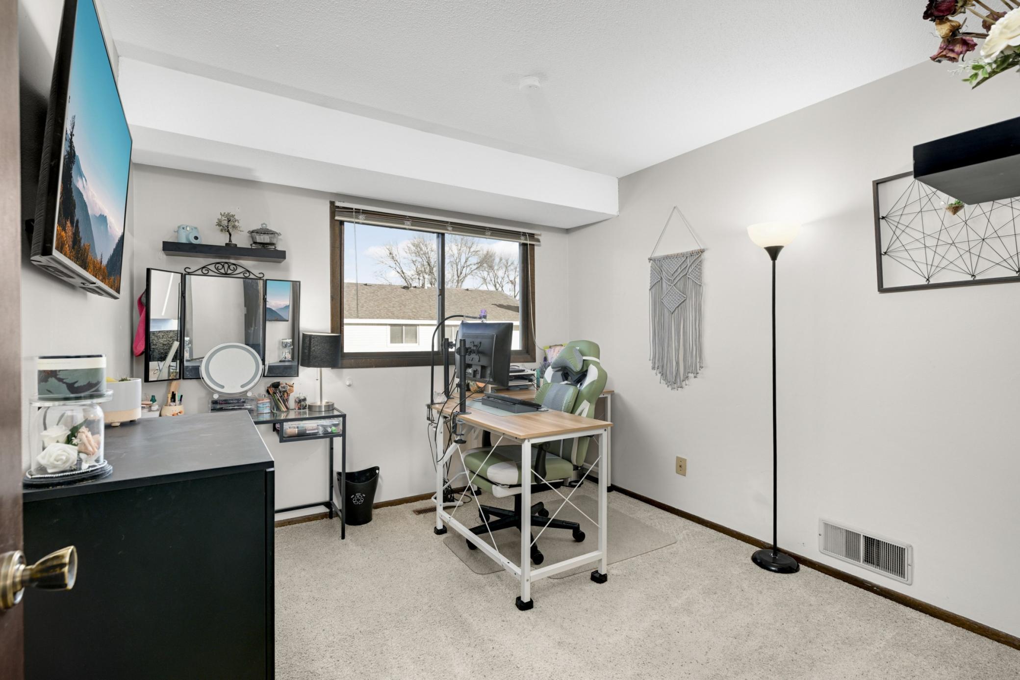 6904 Ives Lane North Maple Grove, MN 55369 - Photo 16 of 38