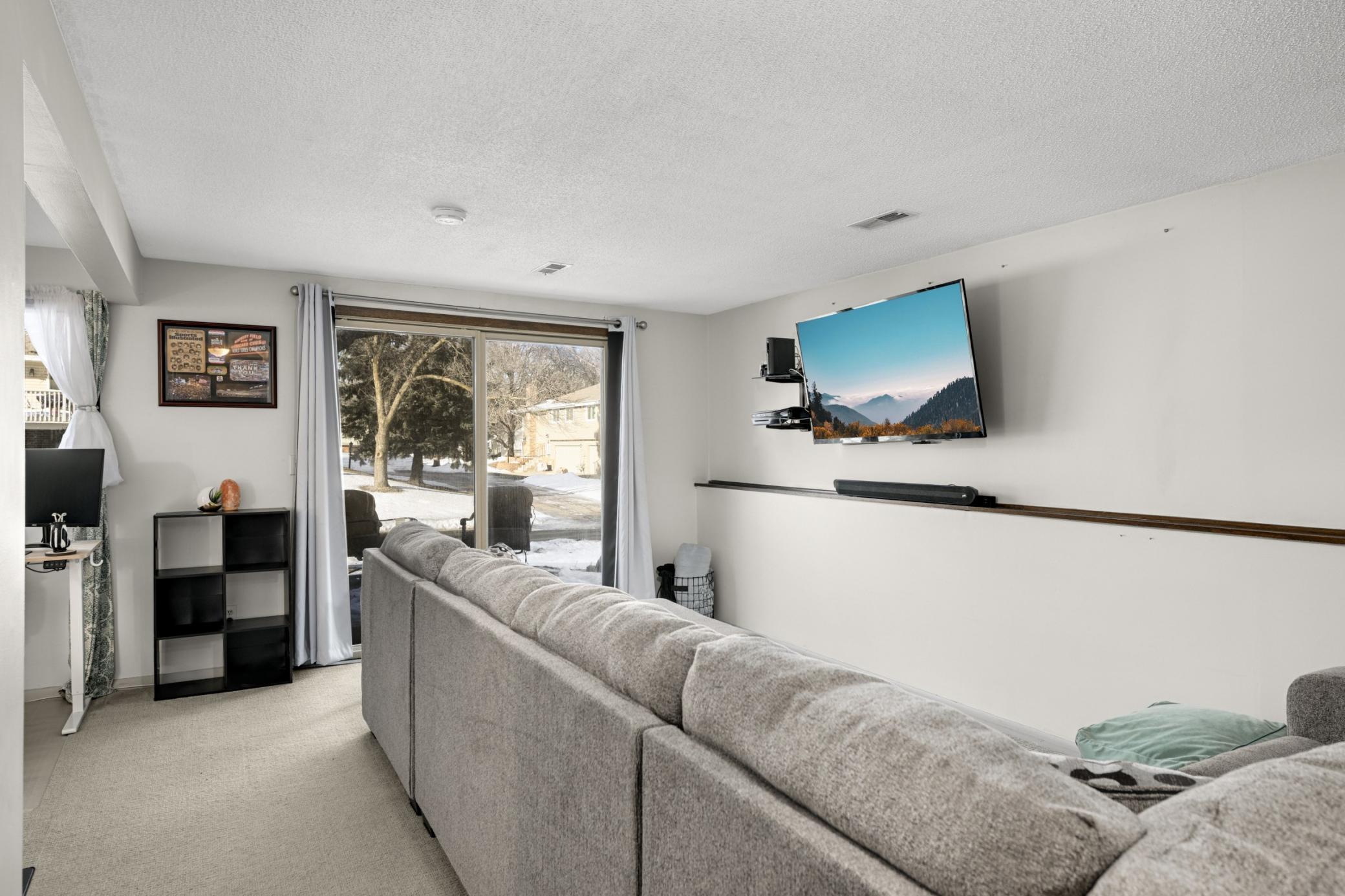 6904 Ives Lane North Maple Grove, MN 55369 - Photo 20 of 38