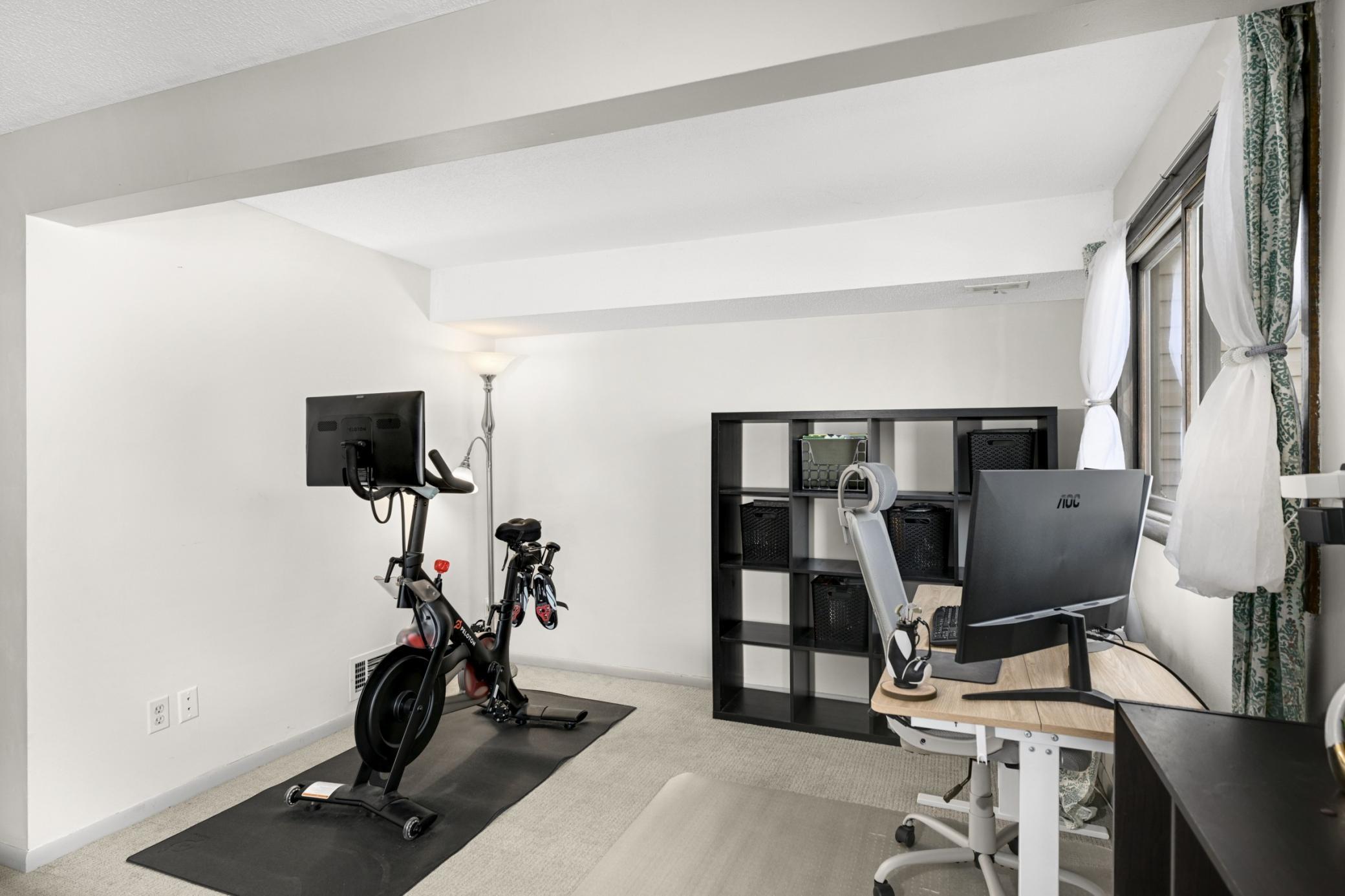 6904 Ives Lane North Maple Grove, MN 55369 - Photo 22 of 38