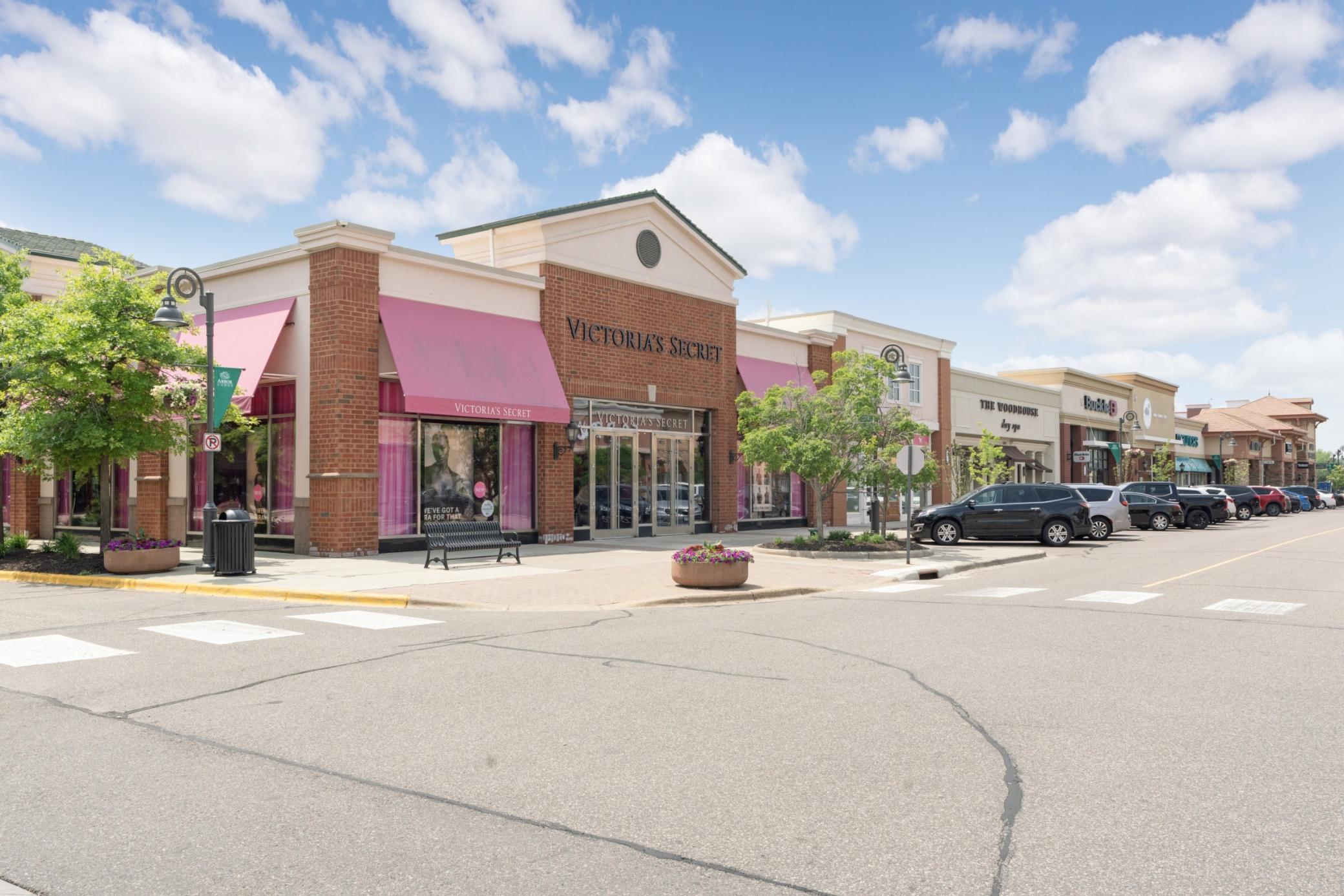 6904 Ives Lane North Maple Grove, MN 55369 - Photo 33 of 38