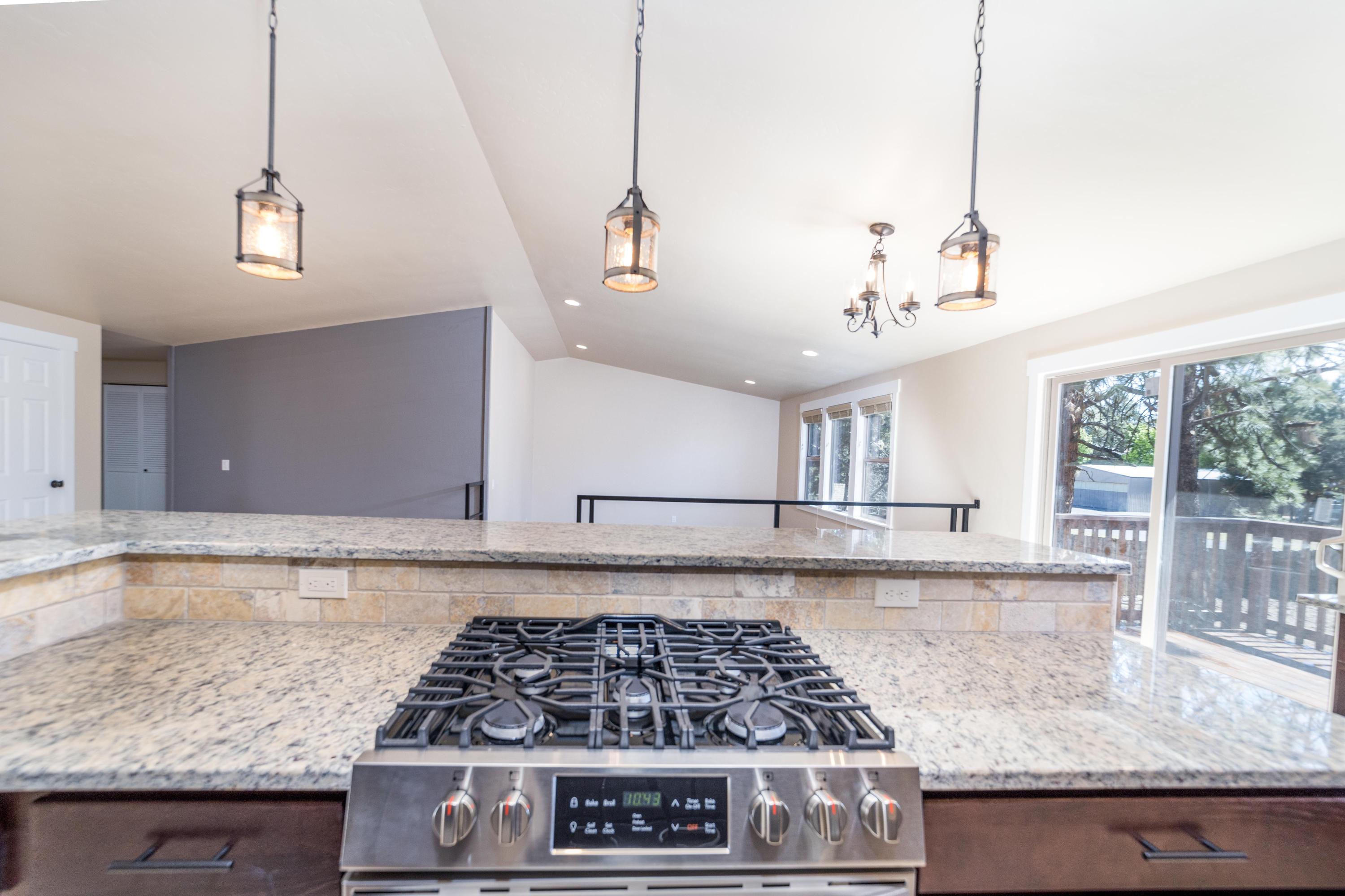 580 Southeast Craven Road Bend, OR 97702 - Photo 7 of 18 kitchen 1