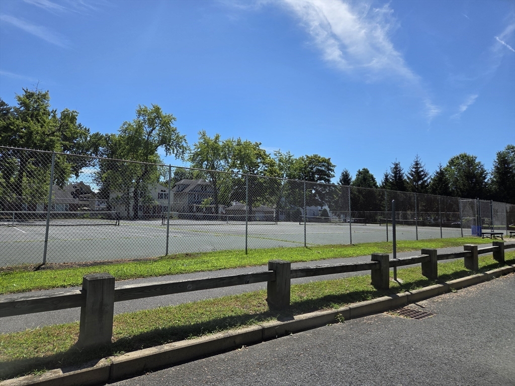41 Nevada Street Springfield, MA 01107 - Photo 32 of 33