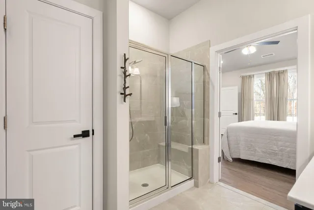 a en suite bathroom with a shower