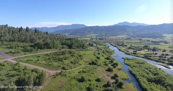 $699,000 | Lot 9 Kibbie Parkway, Alpine, WY 83128