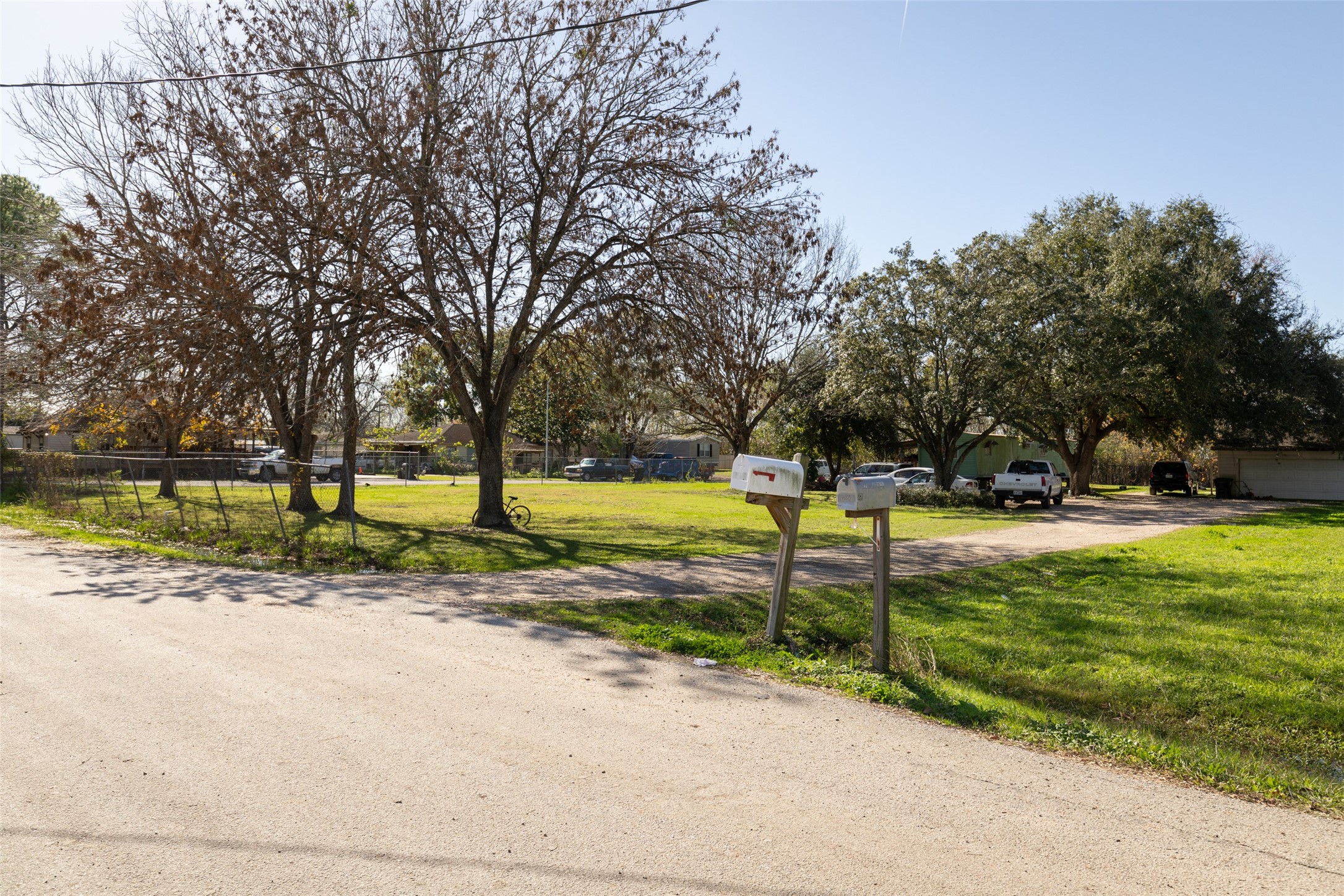15622 2nd Street Sugar Land, TX 77498 - Photo 5 of 5 Envision the potential of these lots: they're ready for you to create something truly special.