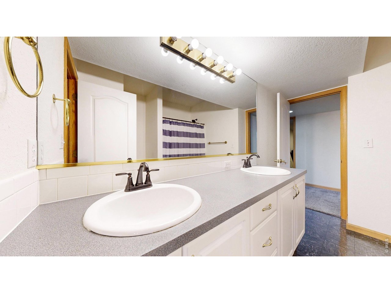 5017 West 6th Street Road Greeley, CO 80634 - Photo 40 of 42 Basement full bathroom