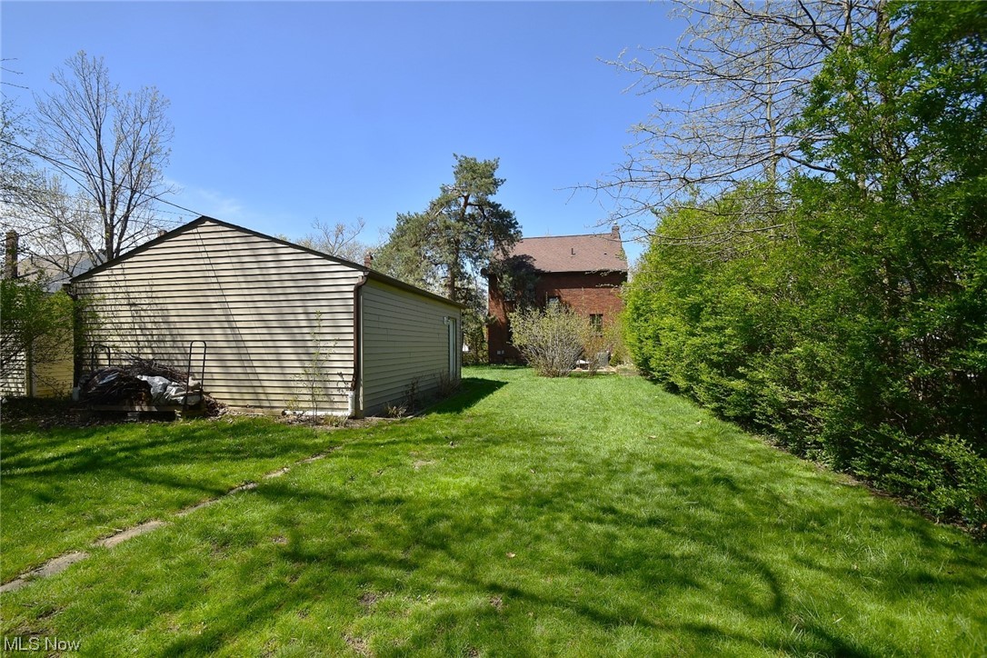 2475 Kingston Road Cleveland, OH 44118 - Photo 25 of 25