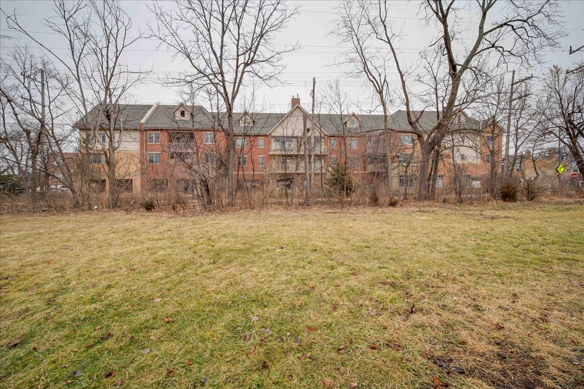 324 South Main Street Lombard, IL 60148 - Photo 5 of 5 a view of yard covered with snow